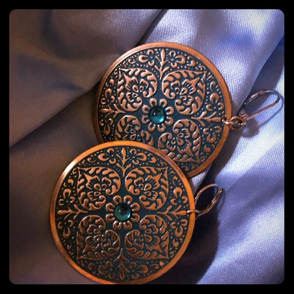 Earrings!!!! - Picture 1 of 3